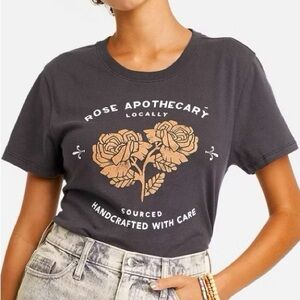 Buckle Charcoal and Tan Graphic Tee
